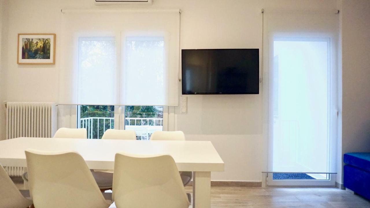 Modern & Central Apt In Athene Buitenkant foto